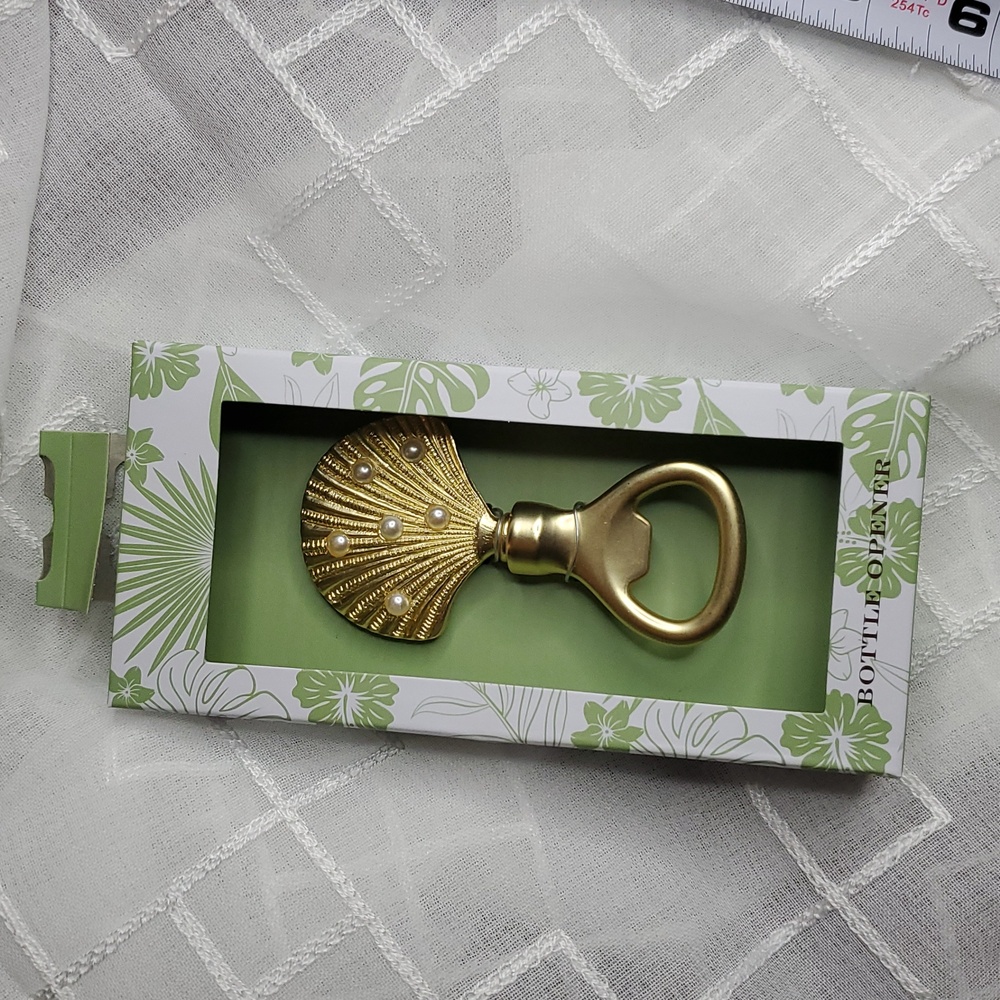 Gold Shell Bottle Opener - Picture 2 of 4